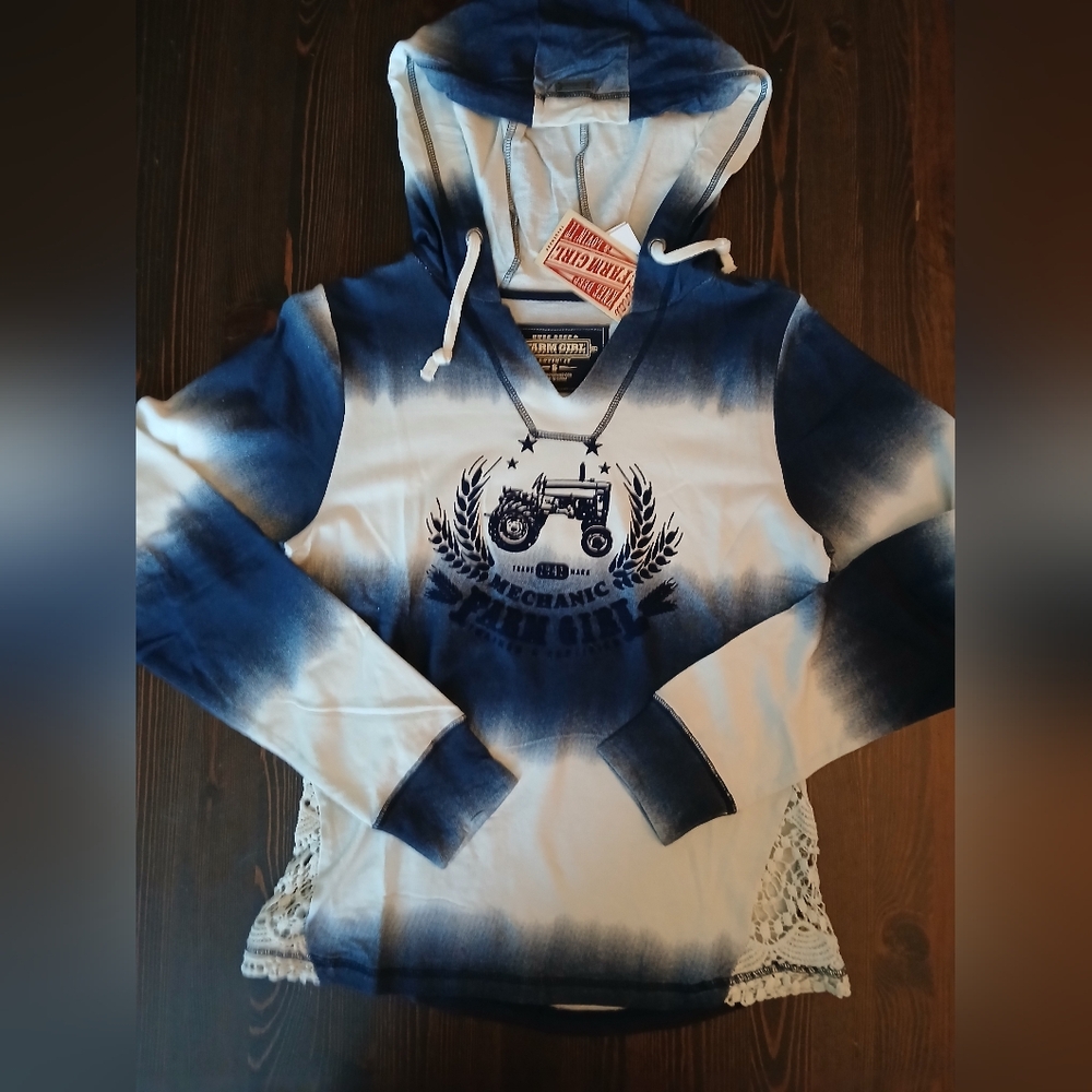 Farm Girl Lightweight Hoodie NWT